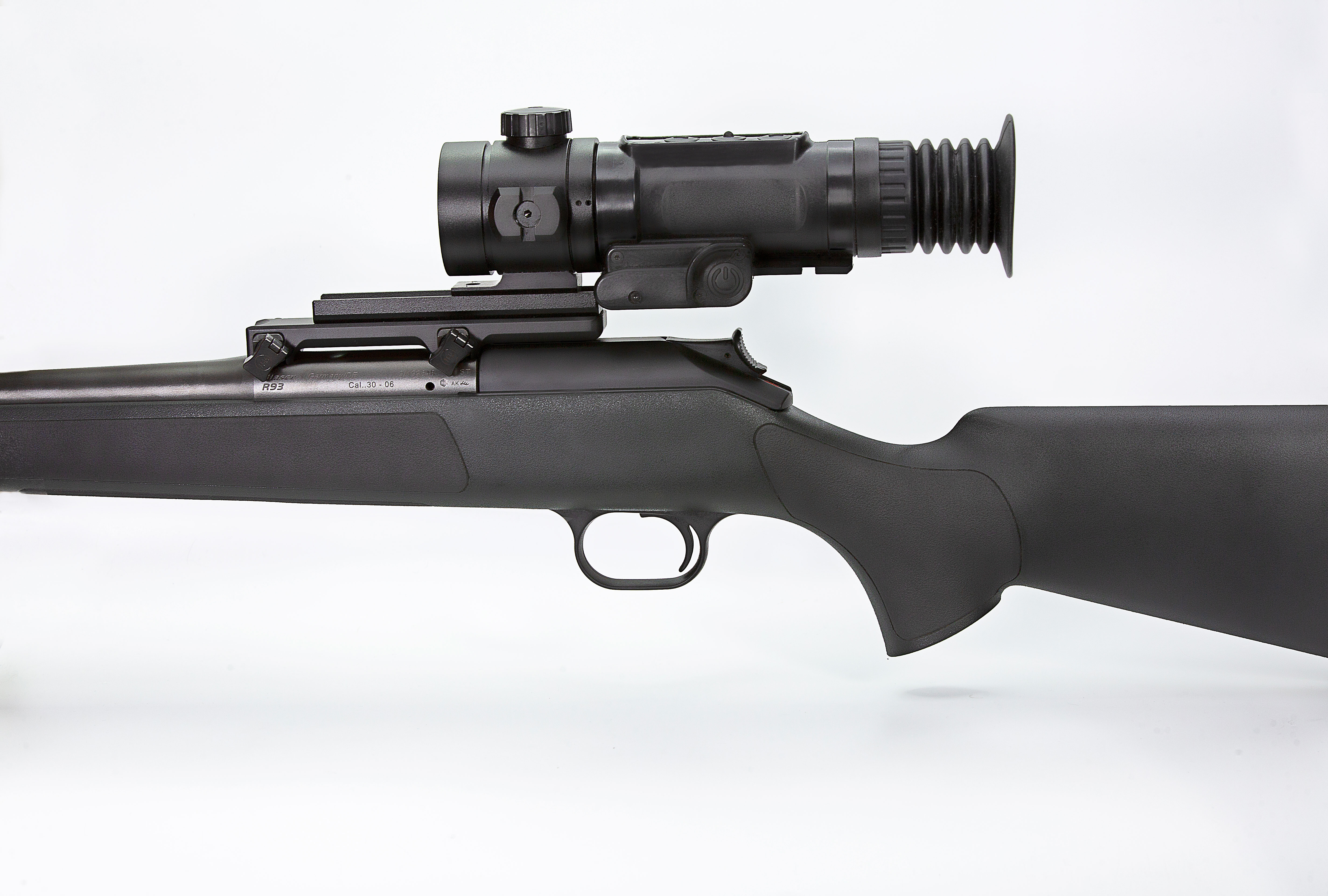 Прицел тепловизионный "Venator"